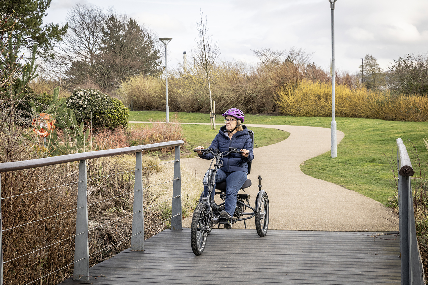 close-up-face-on-bridge-clair